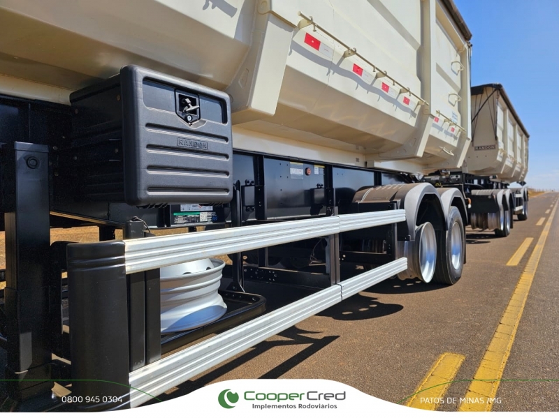 Rodocaçamba Randon 35m³ 22/22 C/ Lona Fácil