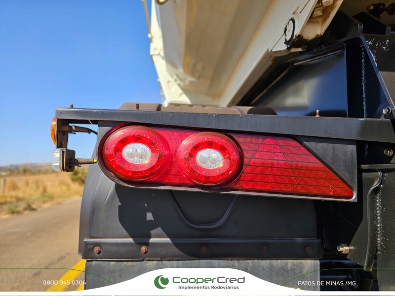 Rodocaçamba Randon 35m³ 22/22 C/ Lona Fácil
