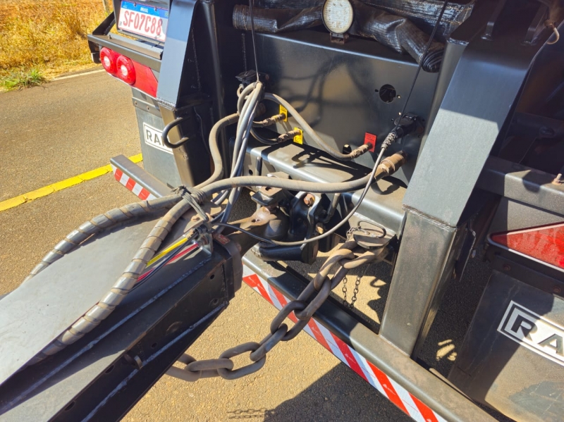 Rodocaçamba Randon 35m³ 22/22 C/ Lona Fácil