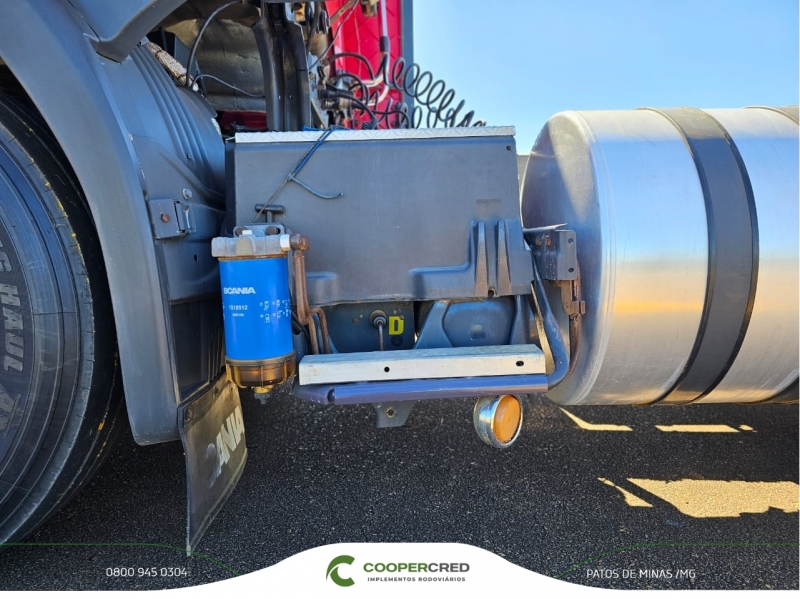 Scania R440 6x4 Vermelha 2014