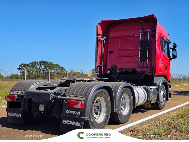 Scania R440 6x4 Vermelha 2014