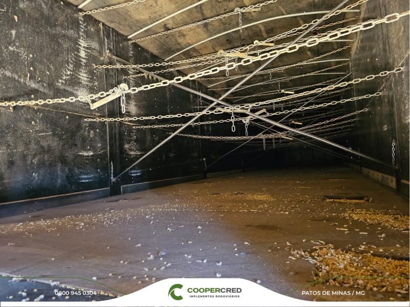 Graneleira 4º Eixo Guerra Seminova 2022 13,50m x 1,80m