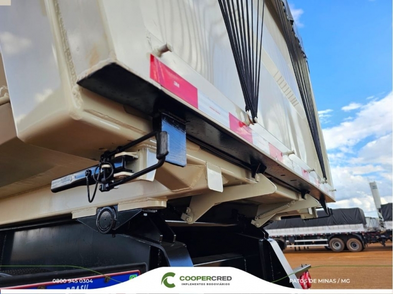 Rodocaçamba Randon 21/22 35m³ C/Pneus Usados