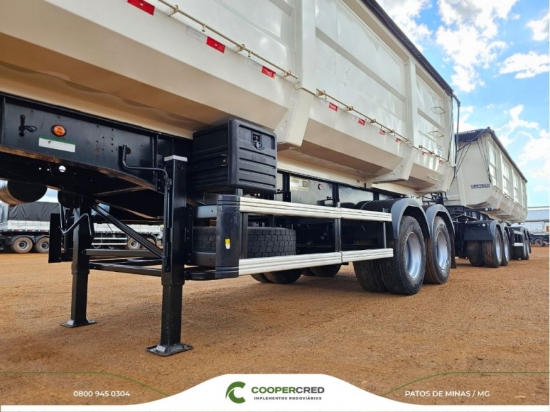 Rodocaçamba Randon 21/22 35m³ C/Pneus Usados