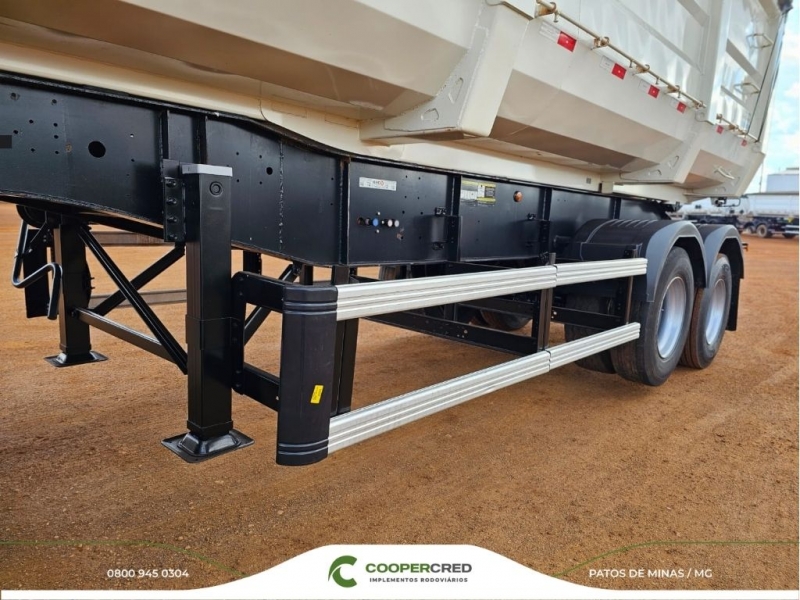 Rodocaçamba Randon 21/22 35m³ C/Pneus Usados