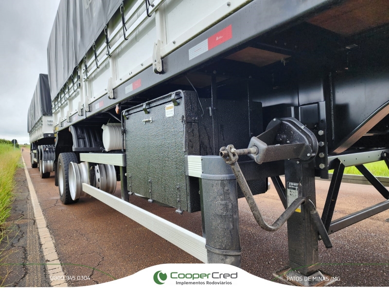 Rodotrem Graneleiro Guerra 24/24 0Km Preto