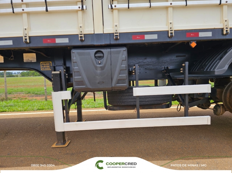 Graneleira 4º Eixo Guerra Seminova 2022 14,00m x 1,80m