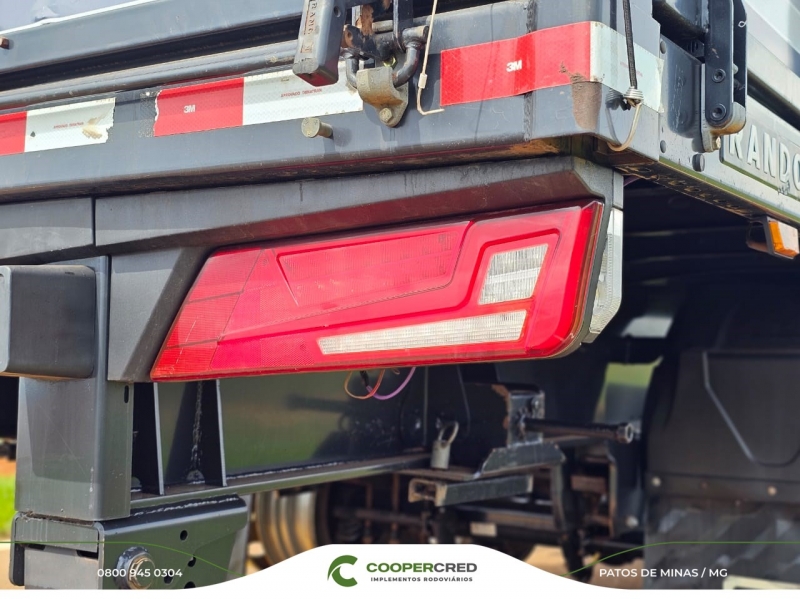 Graneleira 4° Eixos Randon 2022/2023 13,5m x 1,80m