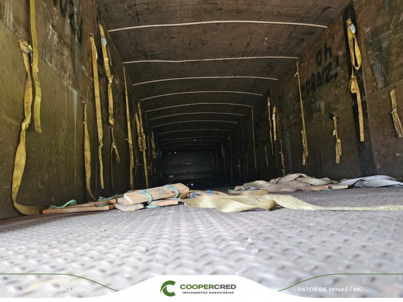 Graneleira 4° Eixos Randon 2022/2023 13,5m x 1,80m