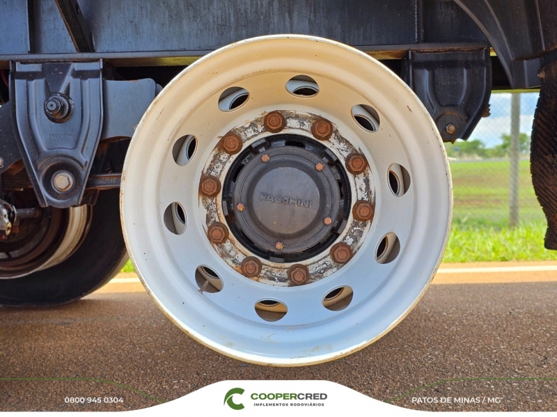 Graneleira 4º Eixo 23/24 13,50m x 1,80m Assoalho de Chapa