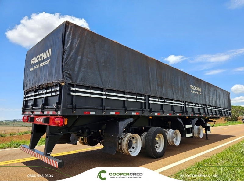 Graneleira 4º Eixo 23/24 13,50m x 1,80m Assoalho de Chapa