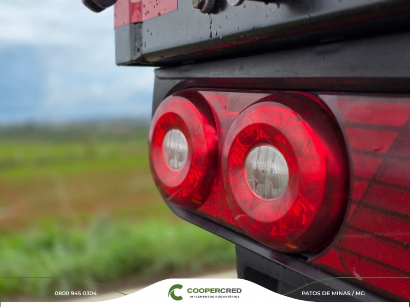 Graneleira Randon Branca 2020/2020 12,40 x 1,80 m