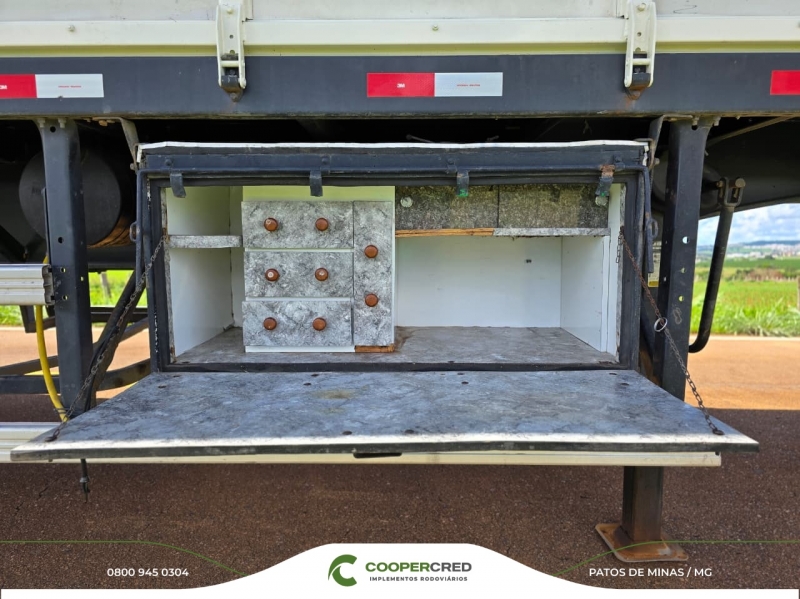 Graneleira Randon 19/20 12,40m x 1,80m Assoalho de Chapa