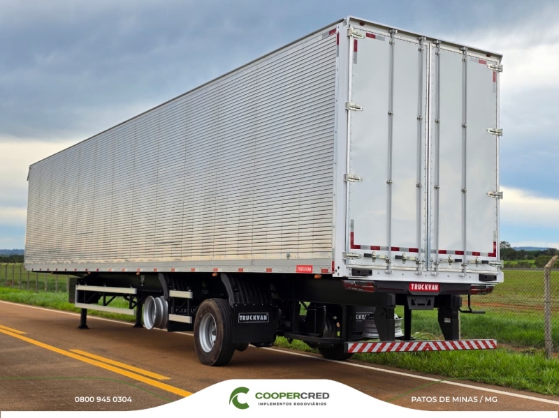 Baú Truckvan Alumínio 0km 25/26 2 Eixos Vanderleia