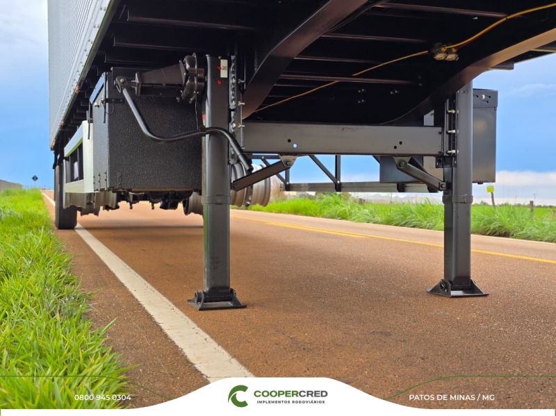 Baú Truckvan Alumínio 0km 25/26 2 Eixos Vanderleia