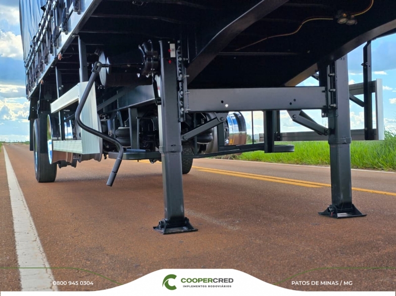 Graneleira 2 Eixos 2025/2026 10,30M Com Rodas de Alumínio