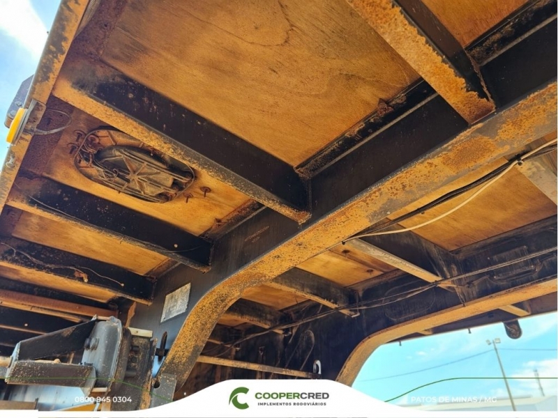 Bitrenzão Graneleiro Librelato 2013/2014 11,4m x 1,8m Lona Nova c/ pneus