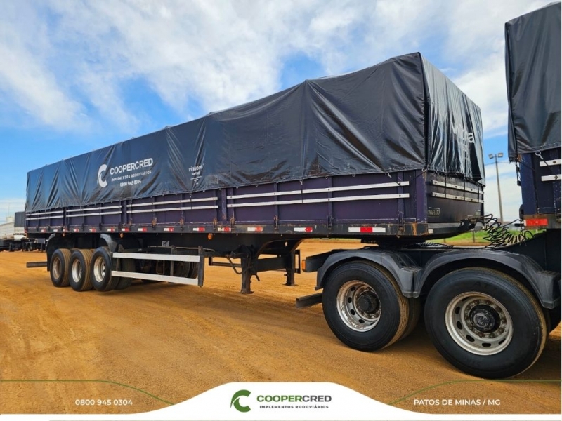 Bitrenzão Graneleiro Librelato 2013/2014 11,4m x 1,8m Lona Nova c/ pneus