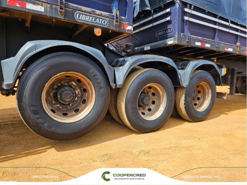 Bitrenzão Graneleiro Librelato 2013/2014 11,4m x 1,8m Lona Nova c/ pneus