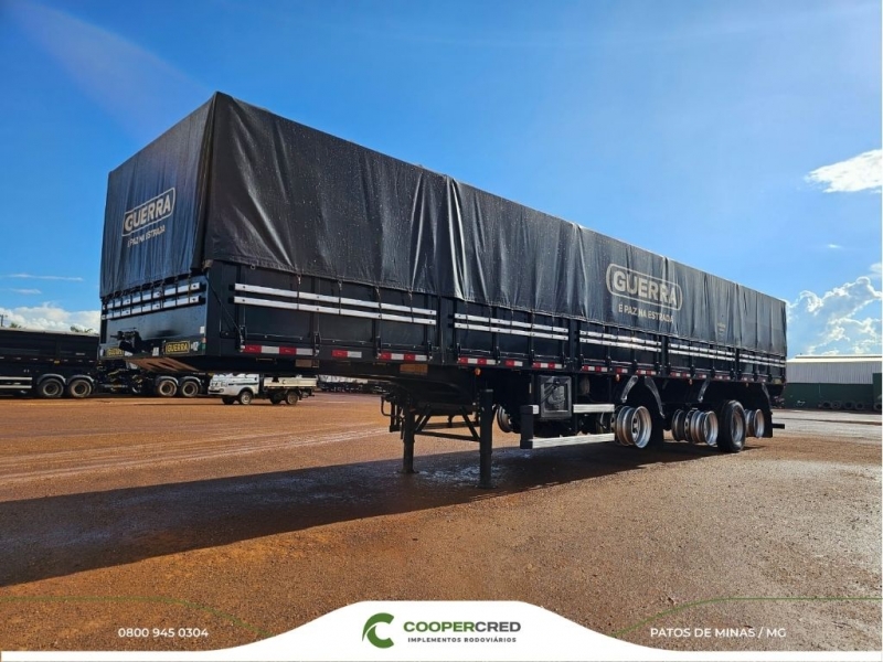 Graneleira 4º Eixo Guerra Preta 25/25 Assoalho de Chapa