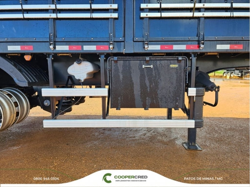 Graneleira 4º Eixo Guerra Preta 25/25 Assoalho de Chapa