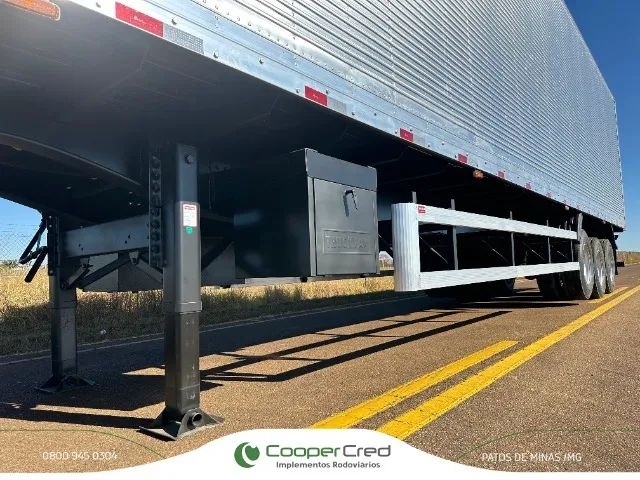 Baú Truckvan 30 Paletes 2026 3 Eixos Sem Porta Lateral