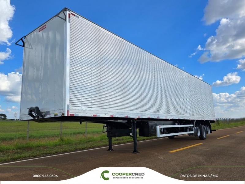 Baú Truckvan 30 Paletes 2026 3 Eixos Sem Porta Lateral