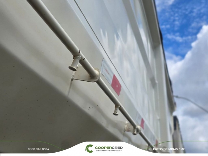 Bicaçamba Randon Branca Seminova 20/21 c/ Lona Fácil