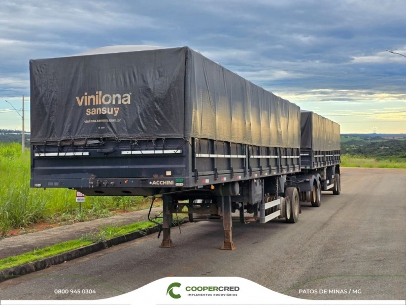 Rodotrem Graneleiro Facchini Preta 2021 Assoalho de Chapa