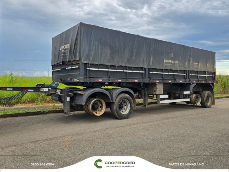 Rodotrem Graneleiro Facchini Preta 2021 Assoalho de Chapa