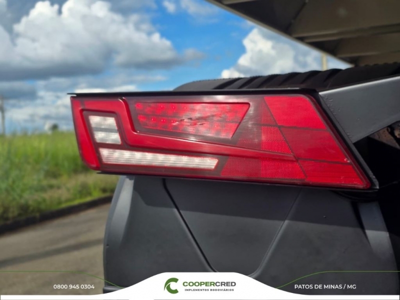 Basculante Randon Branca 2022/2023 25 M³