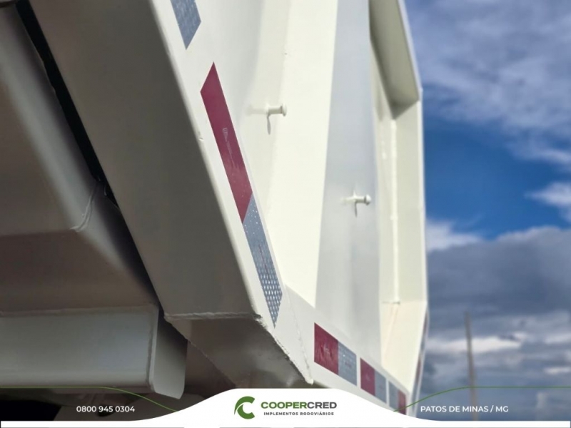 Basculante Randon Branca 2022/2023 25 M³