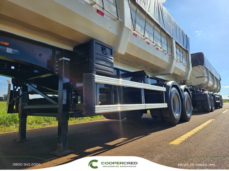 Rodocaçamba Randon Branca 23/23 sem pneus