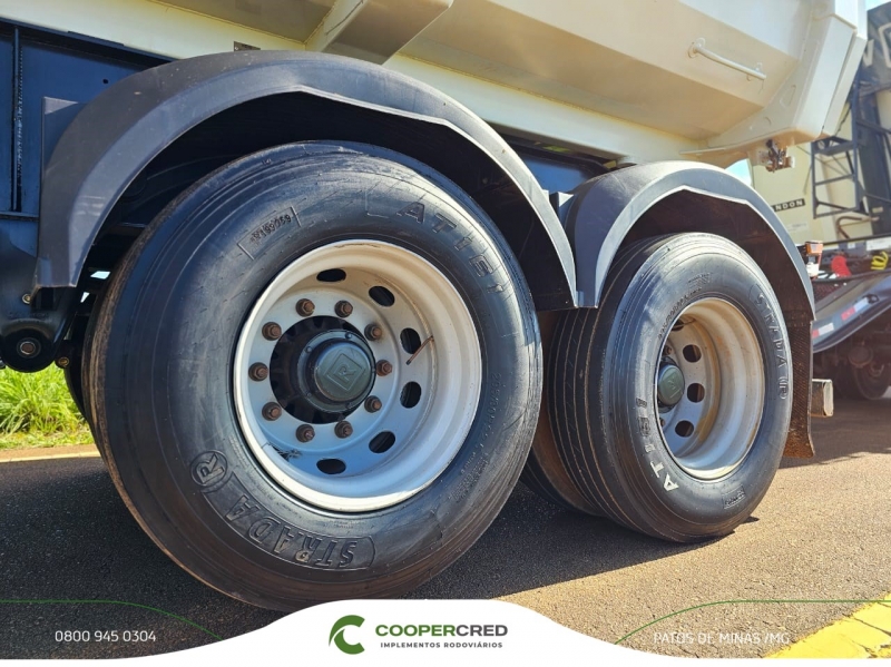 Rodocaçamba Randon Branca 23/23 sem pneus