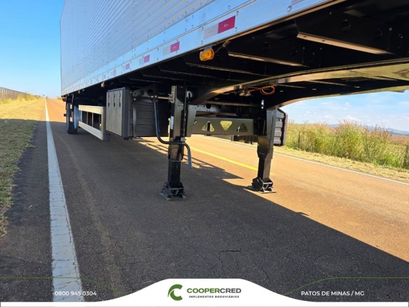 Baú Facchini 2 Eixos 2026 Zero KM 30 paletes