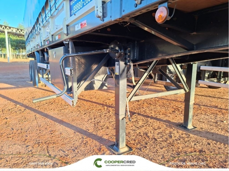 Graneleira 3 Eixos Randon 2021/2022 12,50m x 1,80m