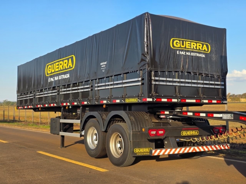 Rodotrem Graneleiro 5ª Roda Guerra Assoalho de Compensado