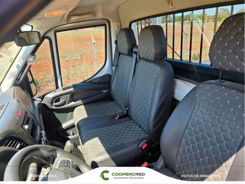 Caminhão Iveco Daily 65 Cs 2023 Apenas 38.000 Km Rodados