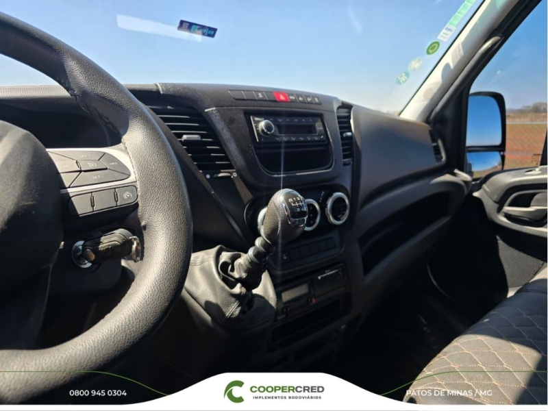 Caminhão Iveco Daily 65 Cs 2023 Apenas 38.000 Km Rodados